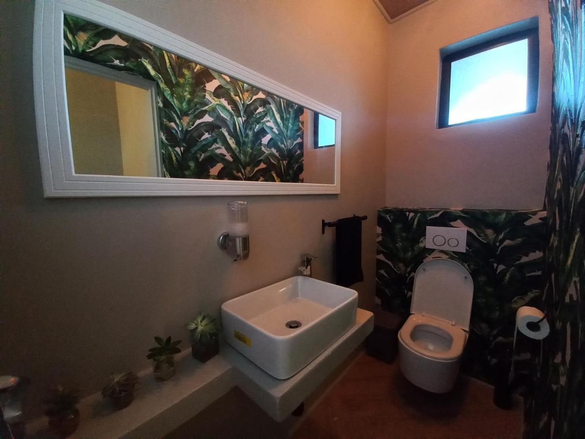Le Bezz Guesthouse باليتو المظهر الخارجي الصورة