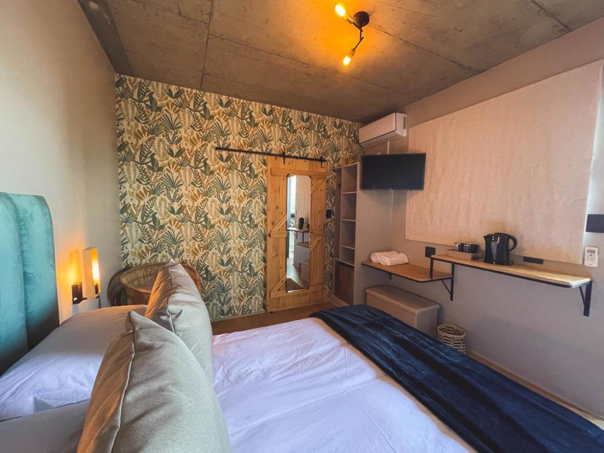 Le Bezz Guesthouse باليتو المظهر الخارجي الصورة