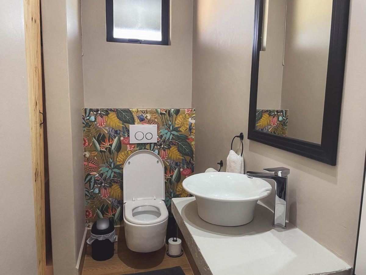 Le Bezz Guesthouse باليتو المظهر الخارجي الصورة